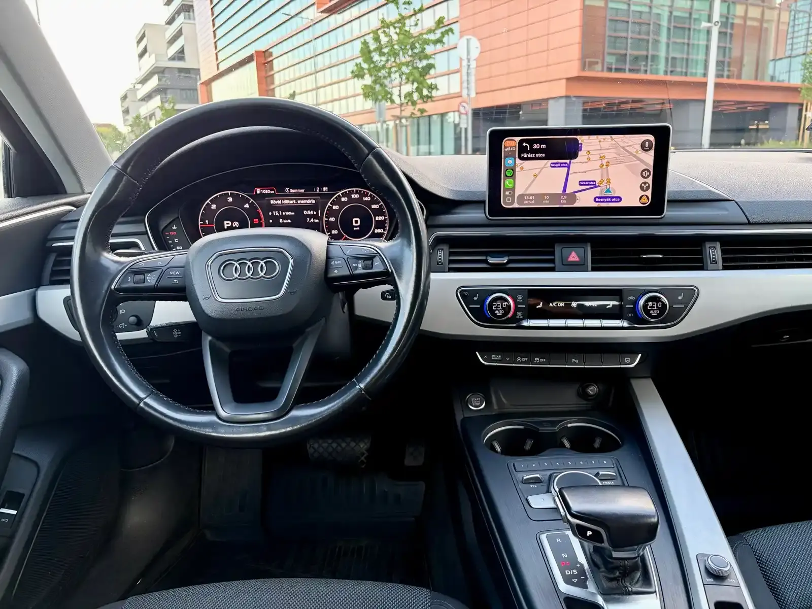Audi A4 2.0 TDI bérlés Budapest – 1. kép